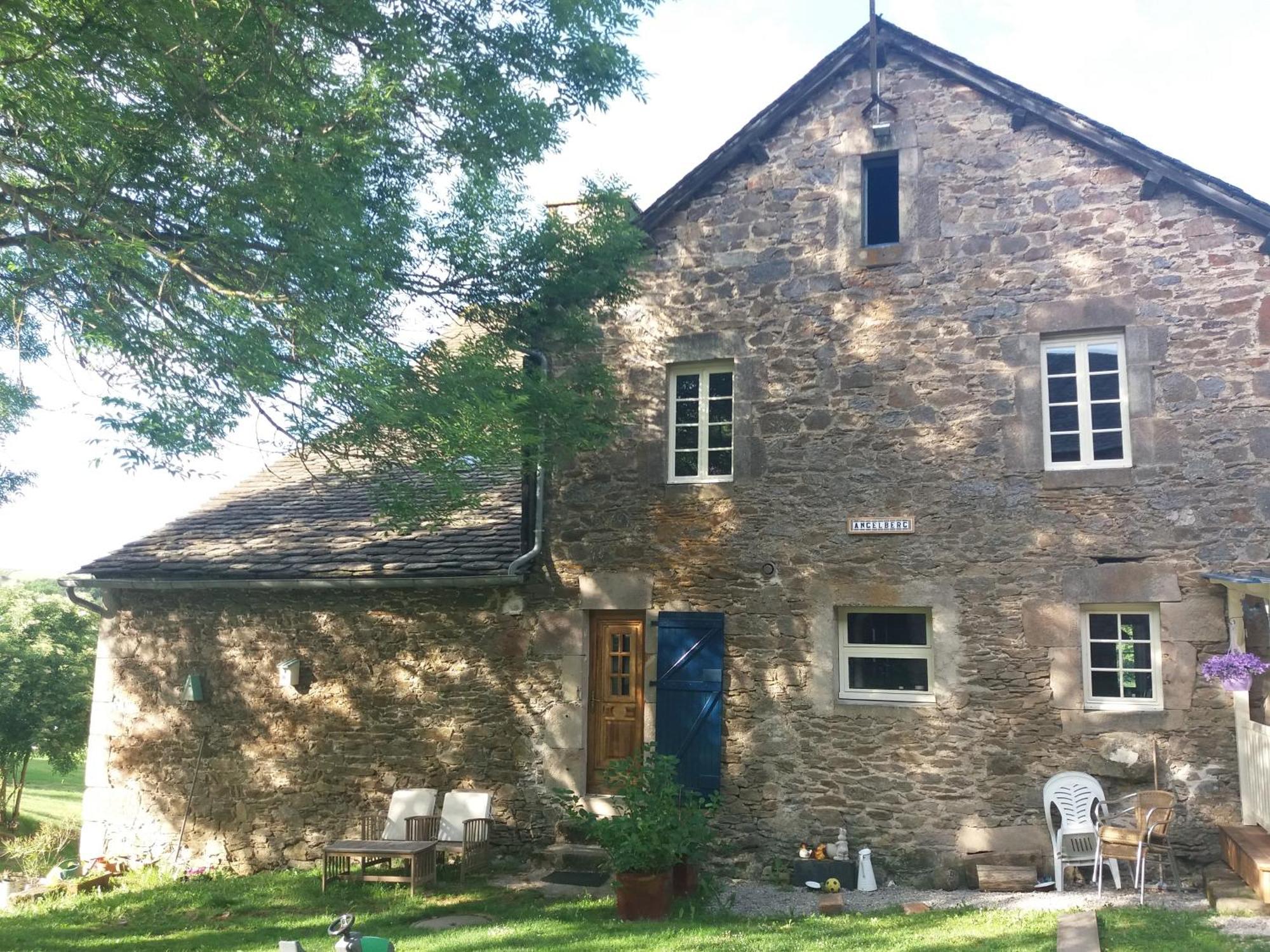 Domaine D'Angel-Berg Vezins-de-Levezou Exterior foto